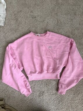 ALO Yoga Pink Cropped Crewneck Sweatshirt